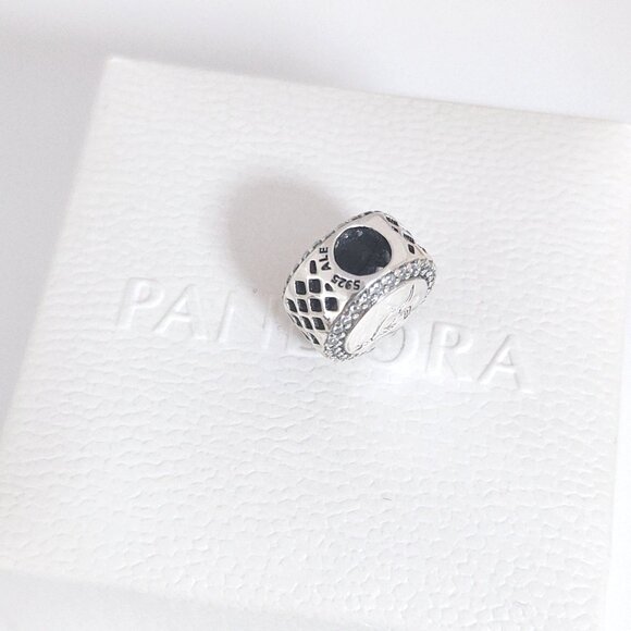Pandora Australian Kangaroo Charm Bead S925 Silver with box - Picture 6 of 8